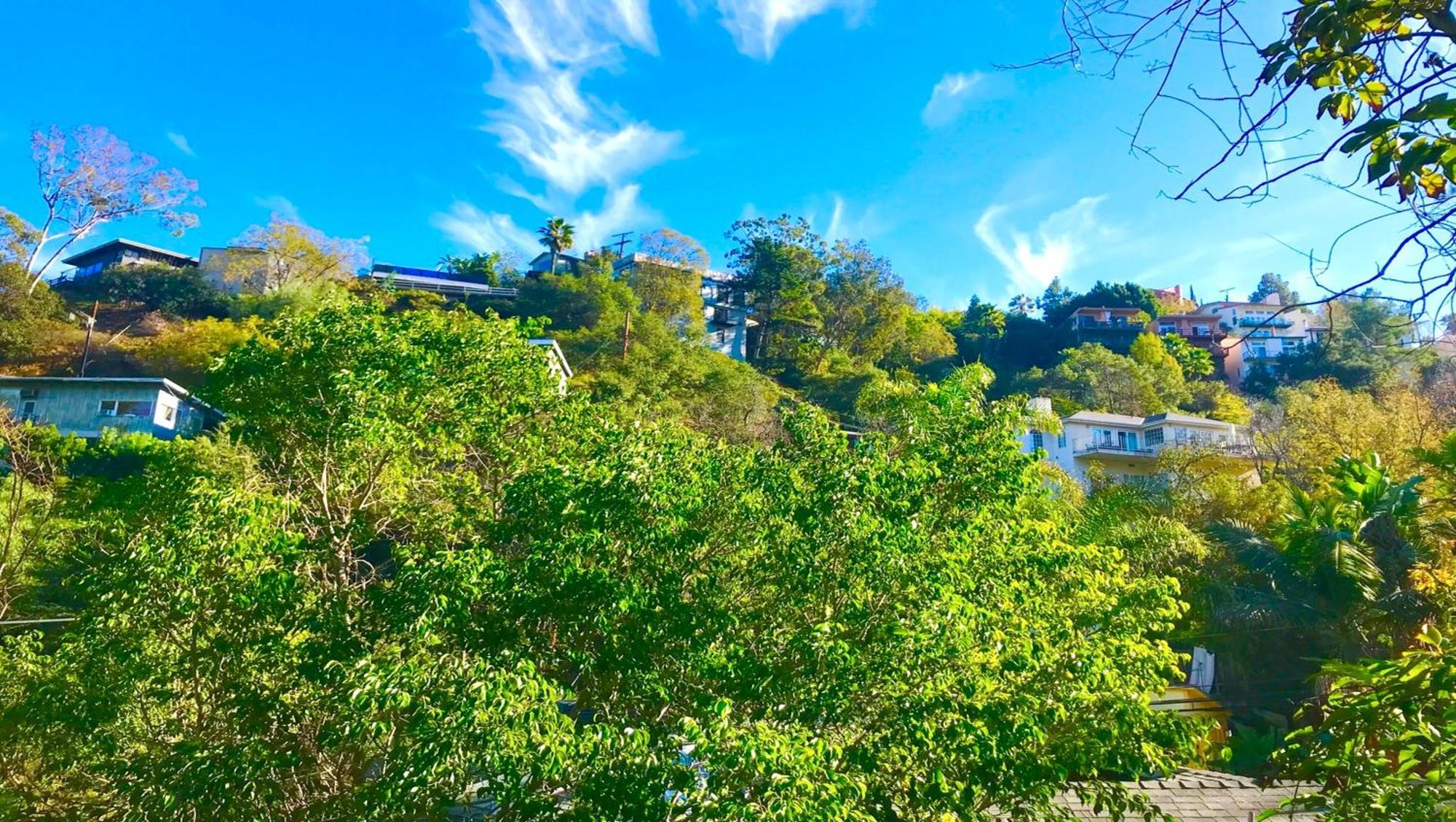 Hollywood Hills Oasis Views Outdoor Patio Garage Los Angeles